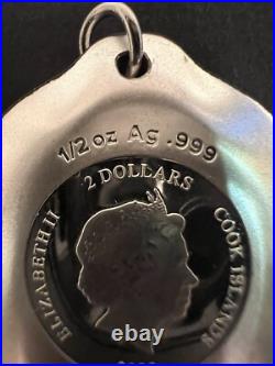 2020 one half oz SILVER COIN (LURE) THE BUEL SPOON. $2 IN THE COOK ISLANDS 2020 one half oz SILVER COIN (LURE) THE BUEL SPOON. $2 IN THE COOK ISLANDS
