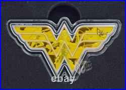 Cook Islands 2022 Wonder Woman Emblem-Shaped 1 Oz Silver Proof Coin